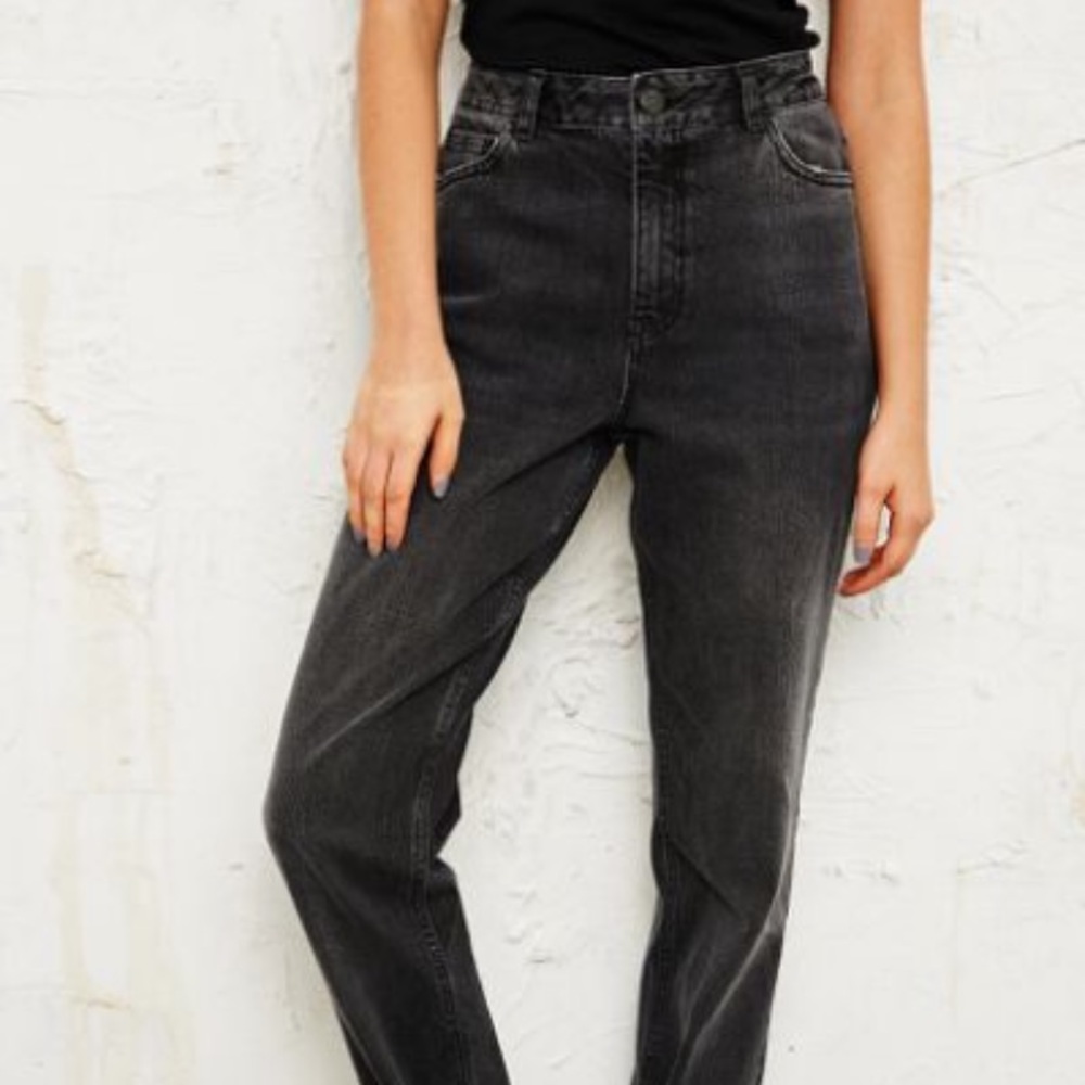 Vintage 90's Black Distressed Mom Jeans